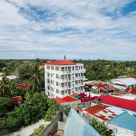 Rekidhiye Inn Addu City Exteriör bild